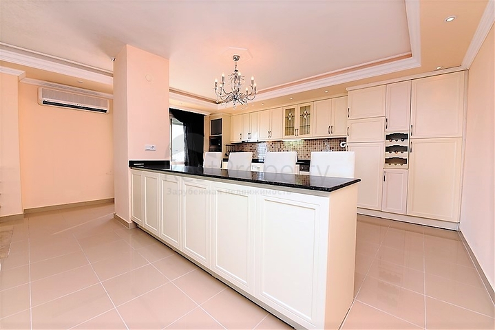 Пентхаус на первой береговой линии