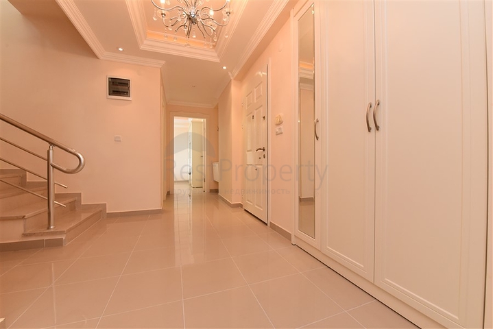 Пентхаус на первой береговой линии