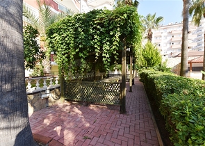 Пентхаус на первой береговой линии