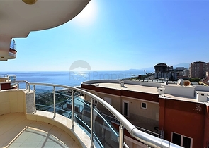 Пентхаус на первой береговой линии