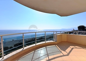 Пентхаус на первой береговой линии