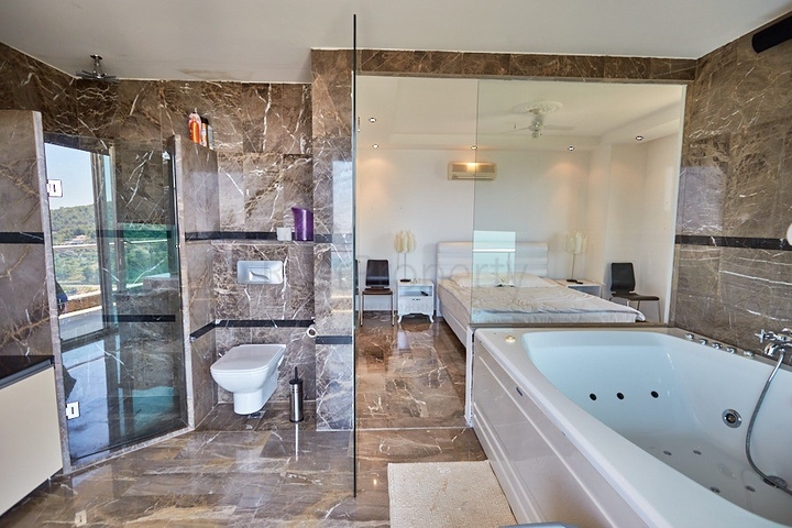 Вилла для большой семьи