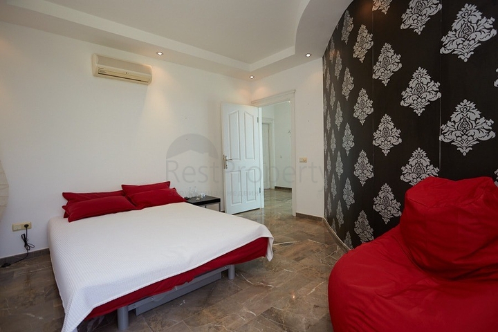 Вилла для большой семьи