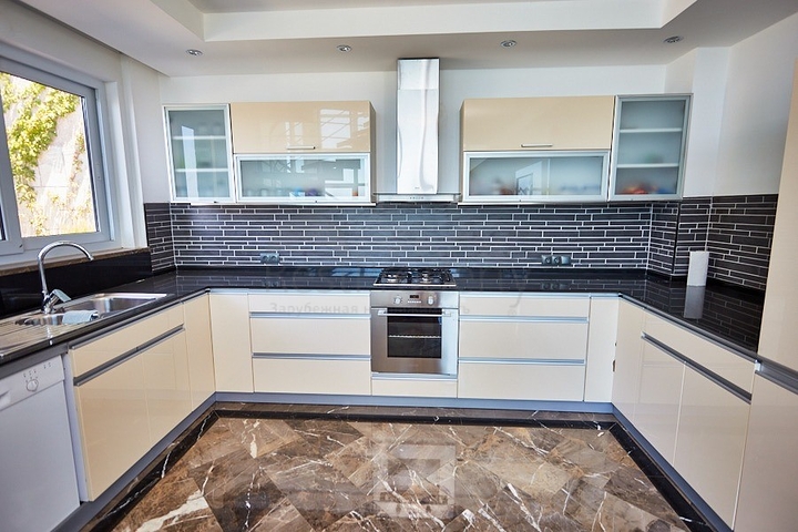 Вилла для большой семьи