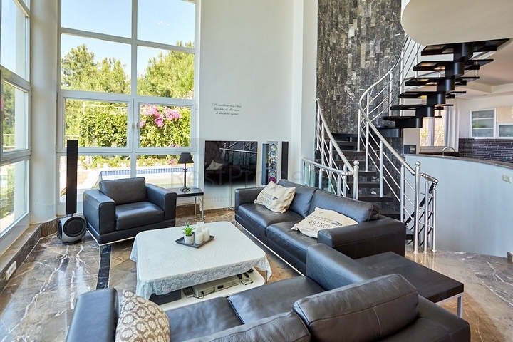 Вилла для большой семьи