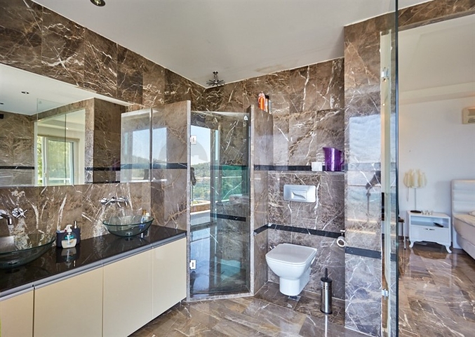 Вилла для большой семьи