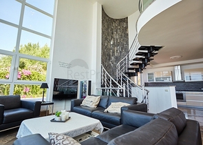 Вилла для большой семьи