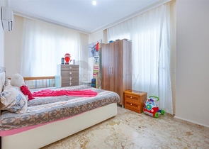 Трехкомнатные апартаменты в русскоязычном районе