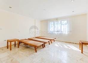 Трехкомнатные апартаменты в русскоязычном районе