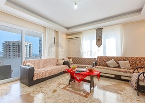 Трехкомнатные апартаменты в русскоязычном районе