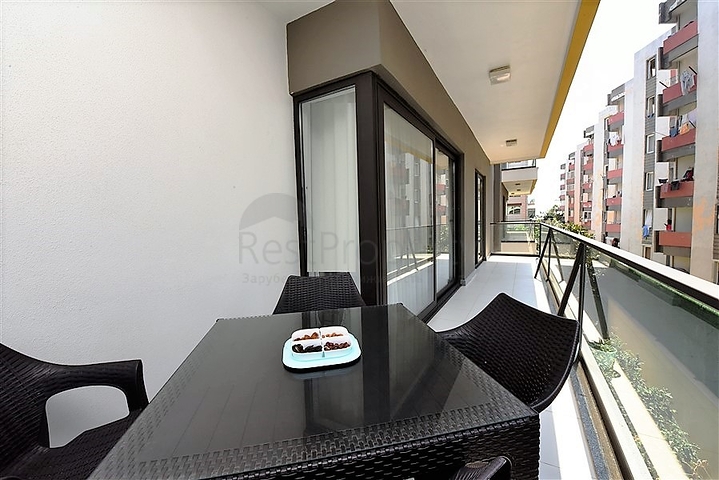 Двухкомнатная квартира в 100 метрах от моря