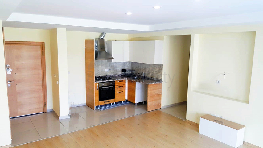 Квартира 2+1 в комплексе в Лимане Коньяалты 600 м до моря