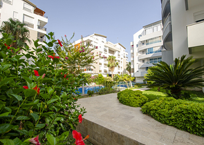 Квартира 2+1 в комплексе в Лимане Коньяалты 600 м до моря