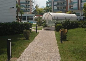 Квартира 1+1 с мебелью в комплексе в Молла Юсуф Коньяалты