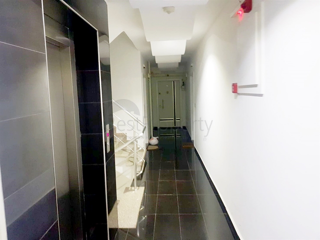 Квартира 1+1 с мебелью в районе Коньяалты Анталья