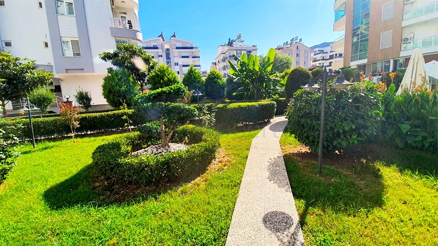 Квартира 1+1 с мебелью в районе Коньяалты Анталья