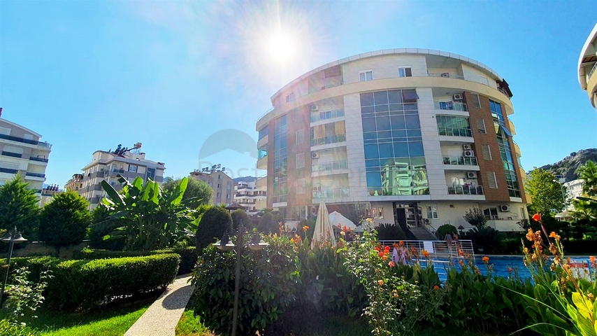 Квартира 1+1 с мебелью в районе Коньяалты Анталья