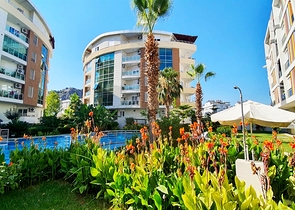 Квартира 1+1 с мебелью в районе Коньяалты Анталья