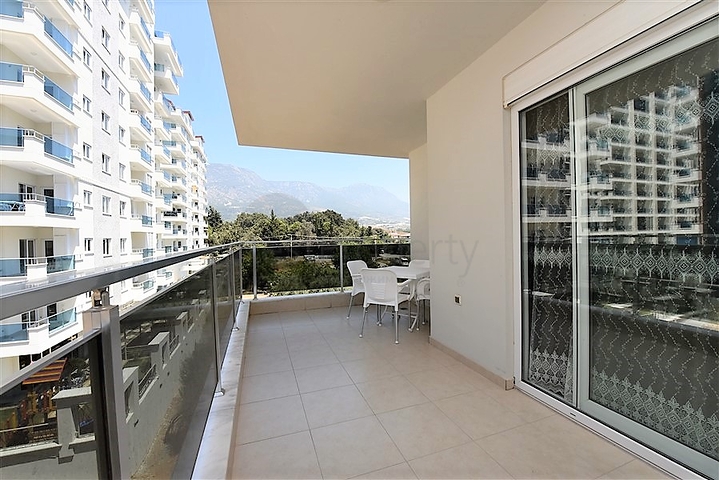 Меблированная квартира планировкой 1+1 в русскоязычном районе Махмутлар