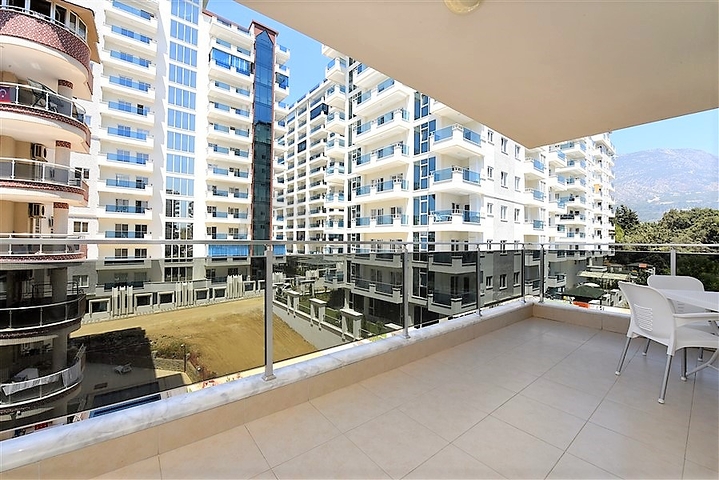 Меблированная квартира планировкой 1+1 в русскоязычном районе Махмутлар