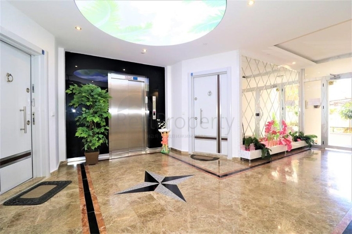 Меблированная квартира планировкой 1+1 в русскоязычном районе Махмутлар