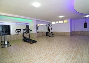 Меблированная квартира планировкой 1+1 в русскоязычном районе Махмутлар