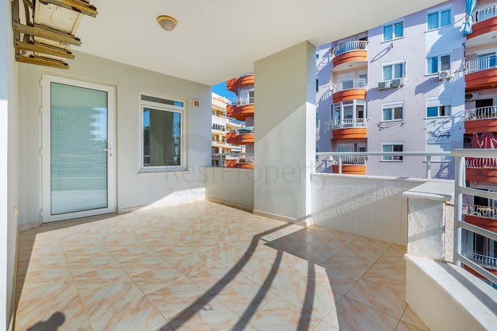 Квартира планировки 2+1 в благоустроенном комплексе в районе Тосмур