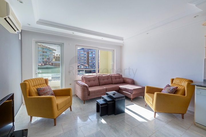 Квартира планировки 2+1 в благоустроенном комплексе в районе Тосмур