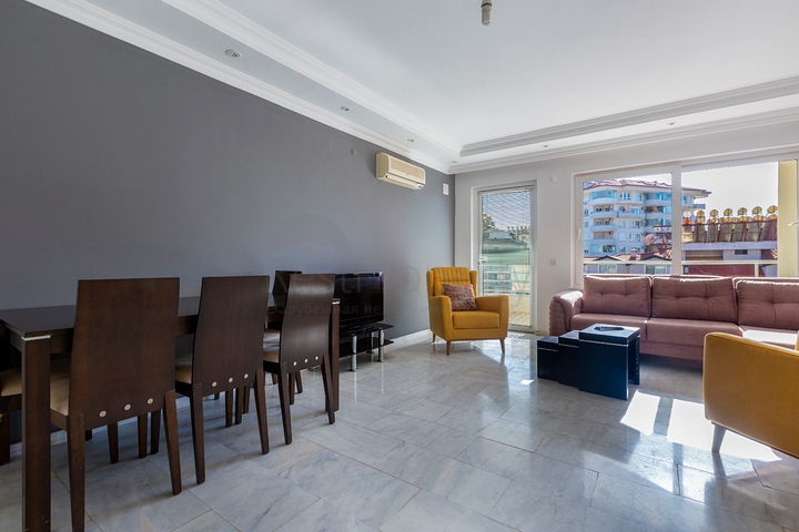 Квартира планировки 2+1 в благоустроенном комплексе в районе Тосмур