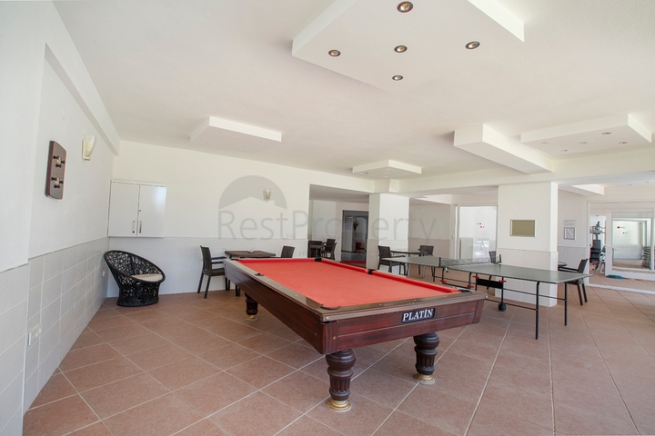 Квартира планировки 2+1 в благоустроенном комплексе в районе Тосмур