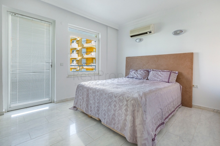 Квартира планировки 2+1 в благоустроенном комплексе в районе Тосмур