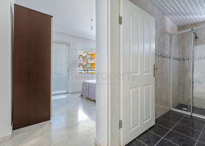 Квартира планировки 2+1 в благоустроенном комплексе в районе Тосмур