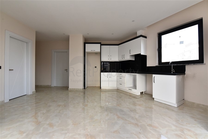 Трёхкомнатная квартира в новом доме в центре Алании