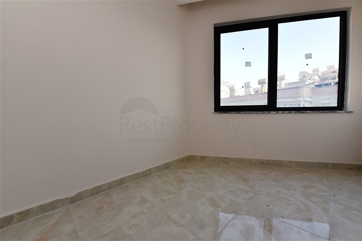 Трёхкомнатная квартира в новом доме в центре Алании