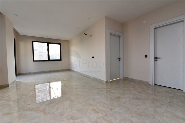 Трёхкомнатная квартира в новом доме в центре Алании