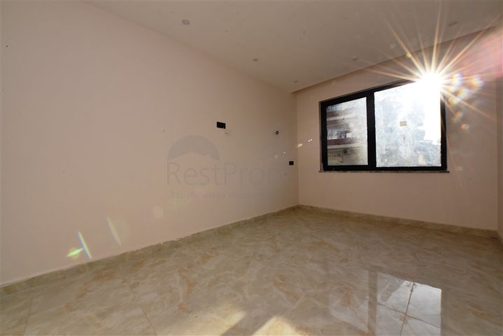 Трёхкомнатная квартира в новом доме в центре Алании