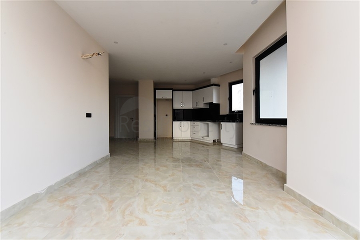 Трёхкомнатная квартира в новом доме в центре Алании