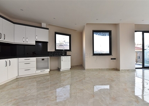 Трёхкомнатная квартира в новом доме в центре Алании