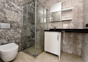 Трёхкомнатная квартира в новом доме в центре Алании