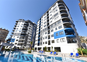 Трёхкомнатная квартира в новом доме в центре Алании