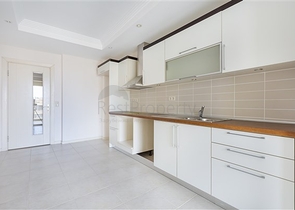 Квартира 2+1 с отдельной кухней в районе Махмутлар 