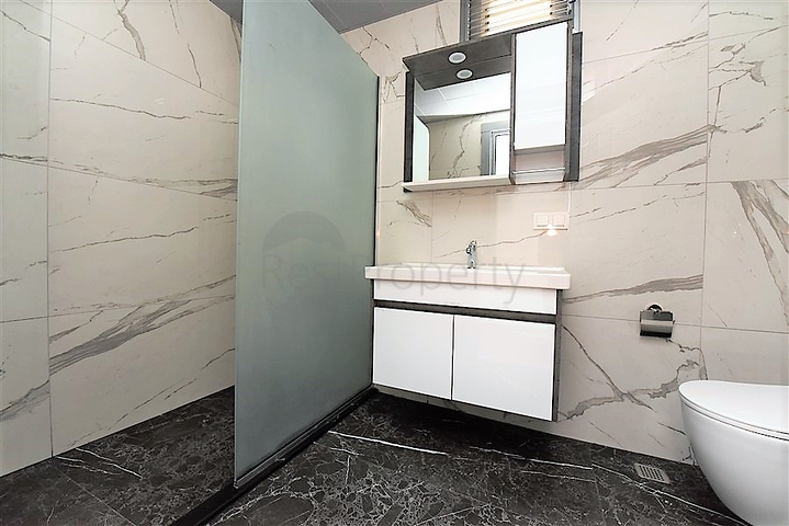 Трехкомнатная квартира в 100 метрах от пляжа Клеопатра