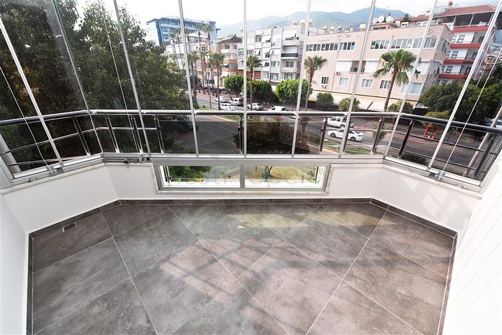 Трехкомнатная квартира в 100 метрах от пляжа Клеопатра