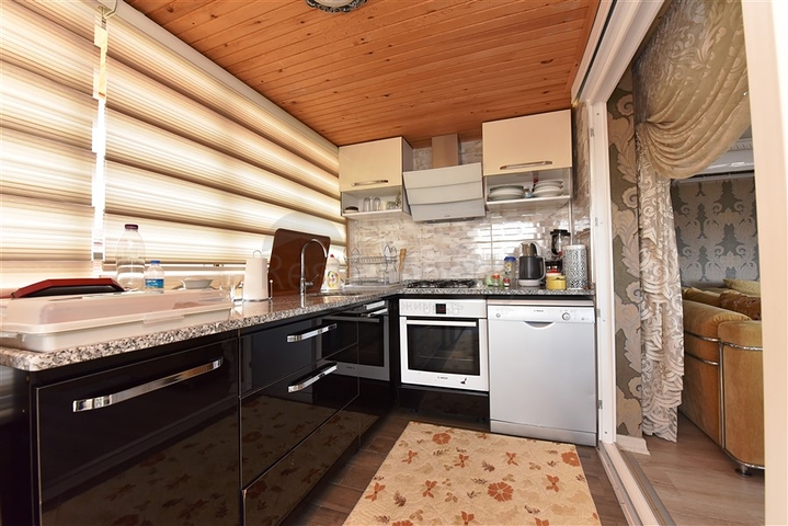 Меблированный пентхаус 4+2 люкс класса в районе Оба