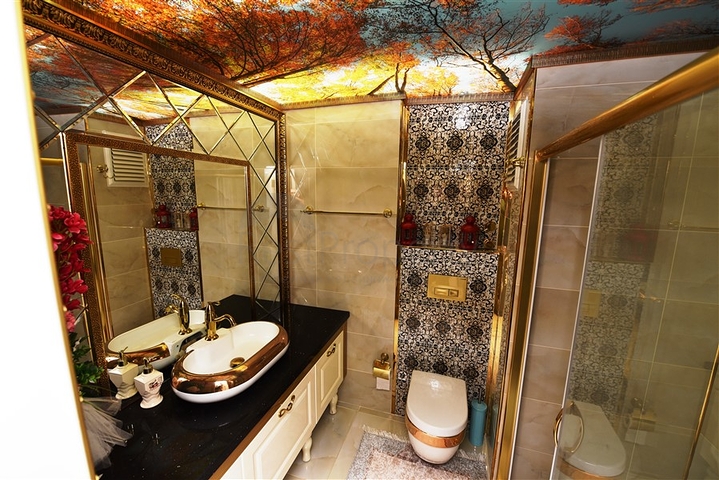 Меблированный пентхаус 4+2 люкс класса в районе Оба