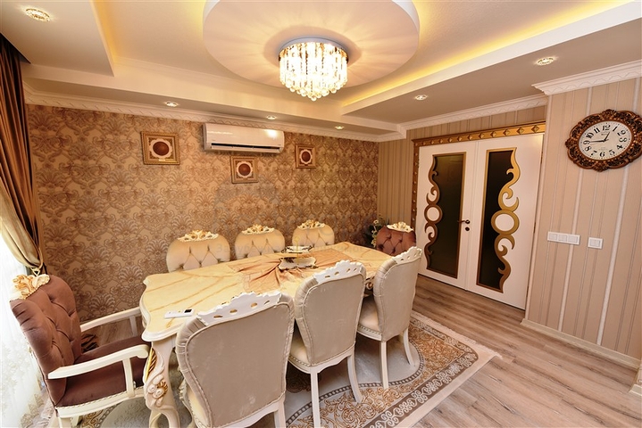 Меблированный пентхаус 4+2 люкс класса в районе Оба