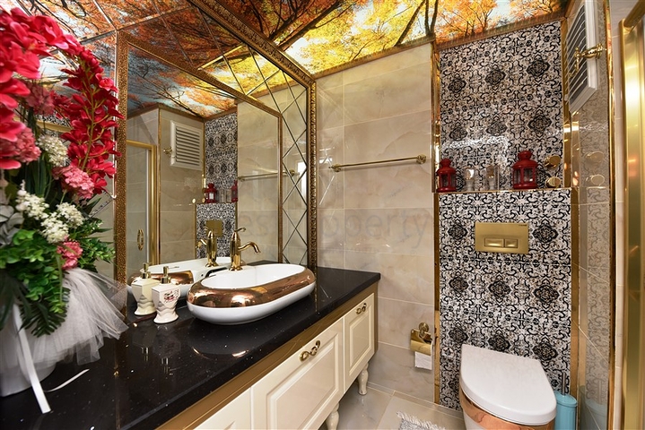 Меблированный пентхаус 4+2 люкс класса в районе Оба