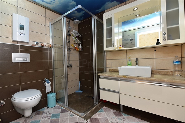 Меблированный пентхаус 4+2 люкс класса в районе Оба