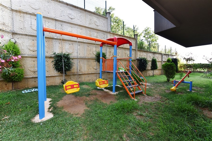 Меблированный пентхаус 4+2 люкс класса в районе Оба