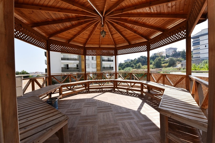 Меблированный пентхаус 4+2 люкс класса в районе Оба